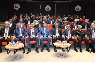 BAŞKAN ERDEM, YERLİKAYA İLE ÇAVUŞOĞLU’NA ALANYA’NIN TALEPLERİNİ İLETİP, DESTEK İSTEDİ